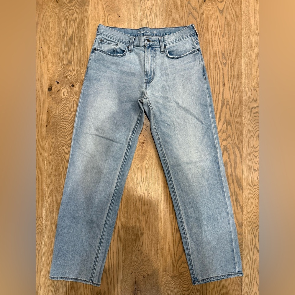Old Navy Men's Light Wash Loose Jeans
